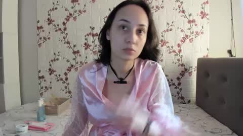 Snapshot of reginamoon12 chatting on 02/24/25, 10:15 Alisa online show from 02/24/25, 10:15