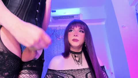 Snapshot of reginarose chatting on 01/21/25, 07:04 reginarose online show from 01/21/25, 07:04