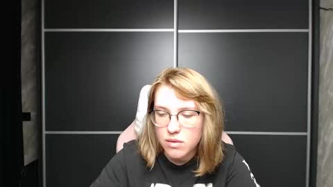 Regina online show from 02/11/25, 07:02