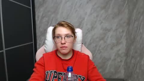 Regina online show from 02/19/25, 03:05