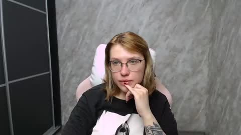 Regina online show from 02/21/25, 03:12