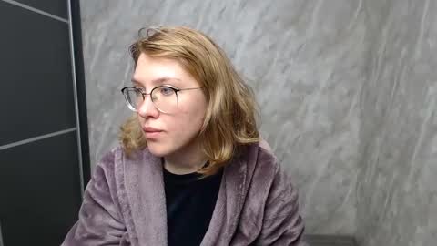 Regina online show from 02/22/25, 04:29