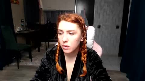 Regina online show from 04/06/26, 02:42