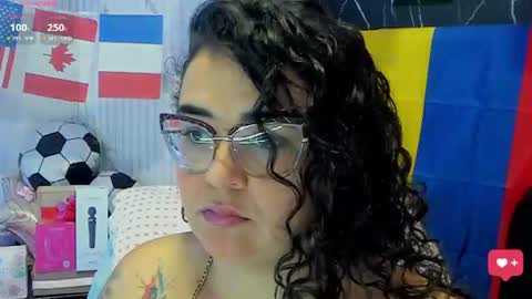 Snapshot of reginavegaa chatting on 06/18/26, 10:19 reginavegaa online show from 06/18/26, 10:19