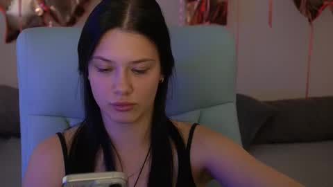 Snapshot of reginawine chatting on 09/11/25, 01:55 ReginaWine online show from 09/11/25, 01:55