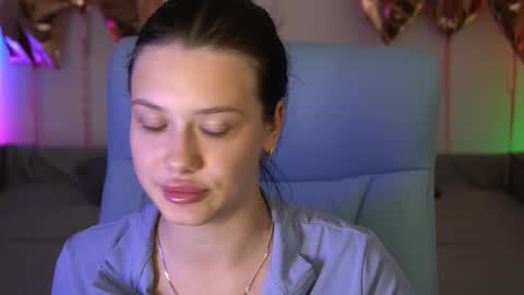 Snapshot of reginawine chatting on 10/01/25, 07:09 ReginaWine online show from 10/01/25, 07:09