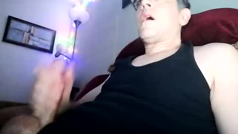 Snapshot of regularguy20 chatting on 01/14/26, 08:09 regularguy20 online show from 01/14/26, 08:09