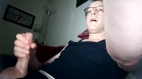 Snapshot of regularguy20 chatting on 01/18/26, 11:47 regularguy20 online show from 01/18/26, 11:47