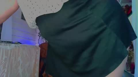 Snapshot of reicat chatting on 03/09/26, 06:28 Karina online show from 03/09/26, 06:28