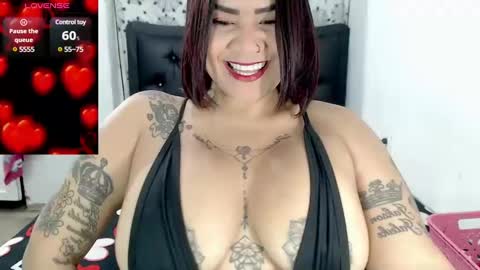 Snapshot of reichell_hot chatting on 12/19/24, 03:07 reichell hot online show from 12/19/24, 03:07