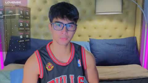 Snapshot of reidalert69 chatting on 11/03/25, 11:04 reidalert69 online show from 11/03/25, 11:04