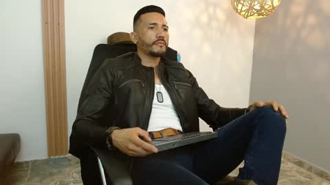   REIKO  online show from 01/25/25, 08:00