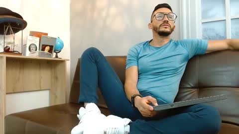   REIKO  online show from 03/10/25, 07:50