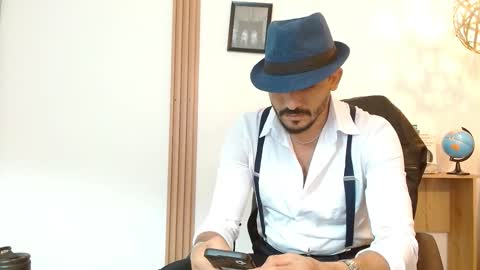   REIKO  online show from 09/17/25, 03:03