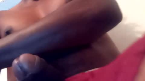 Snapshot of reinft chatting on 03/17/26, 10:40 reinft online show from 03/17/26, 10:40