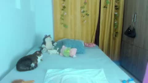 Snapshot of reislin69_2 chatting on 09/14/25, 04:11 mariana online show from 09/14/25, 04:11