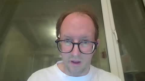 Snapshot of relaxnchat41 chatting on 09/19/25, 09:15 relaxnchat41 online show from 09/19/25, 09:15