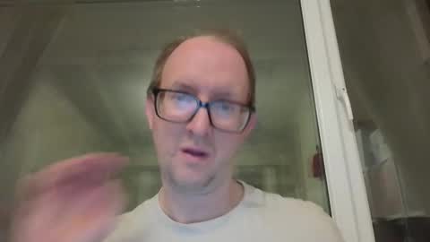 Snapshot of relaxnchat41 chatting on 10/03/25, 11:24 relaxnchat41 online show from 10/03/25, 11:24