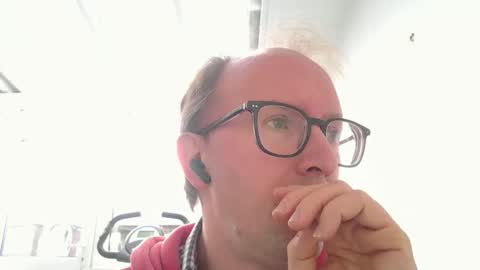 Snapshot of relaxnchat41 chatting on 10/27/25, 09:46 relaxnchat41 online show from 10/27/25, 09:46