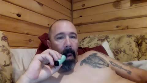 Snapshot of remington543 chatting on 10/21/25, 07:53 remington543 online show from 10/21/25, 07:53