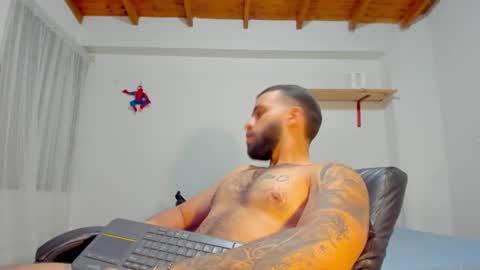 Rmy Steen online show from 10/10/25, 01:48