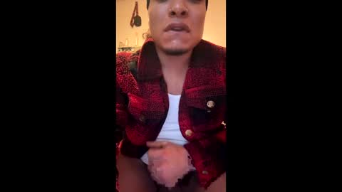 PRETTY BAMBY online show from 12/08/24, 07:43