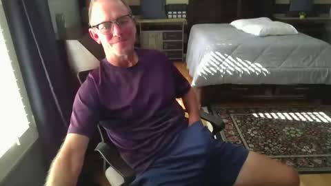 Snapshot of ren_and_stempie chatting on 09/10/25, 08:53 ren_and_stempie online show from 09/10/25, 08:53