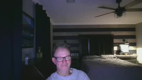 Snapshot of ren_and_stempie chatting on 09/14/25, 12:43 ren_and_stempie online show from 09/14/25, 12:43