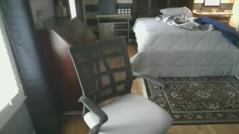 Snapshot of ren_and_stempie chatting on 10/19/25, 04:29 ren_and_stempie online show from 10/19/25, 04:29