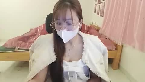 Snapshot of rena8386 chatting on 03/08/26, 12:20 rena8386 online show from 03/08/26, 12:20