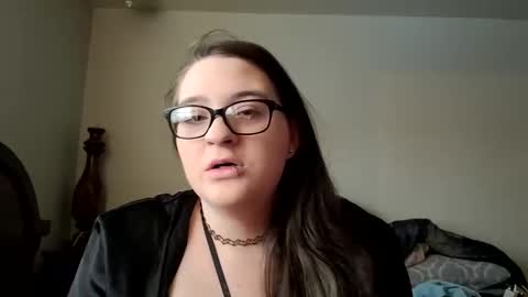 Snapshot of renaexx03 chatting on 01/03/25, 10:40 renaexx03 online show from 01/03/25, 10:40