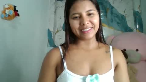 Snapshot of renata940434 chatting on 03/26/26, 05:57 renata online show from 03/26/26, 05:57