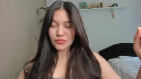 Snapshot of renata__20 chatting on 05/24/26, 04:01 renata__20 online show from 05/24/26, 04:01