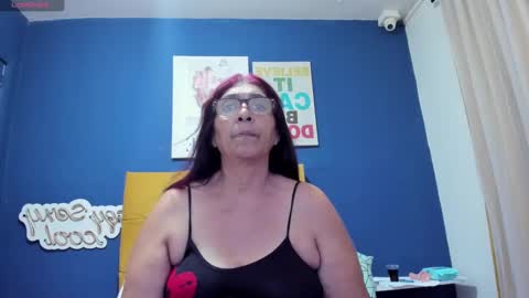 renata_milf_ online show from 01/28/25, 11:38