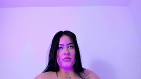 Snapshot of renata_reyes11 chatting on 05/04/26, 04:19 Renata online show from 05/04/26, 04:19