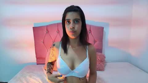 renata_velvet online show from 02/07/26, 11:14