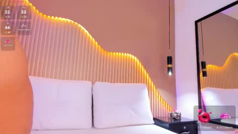 Snapshot of renatajhonson chatting on 02/26/26, 05:50 Renata online show from 02/26/26, 05:50