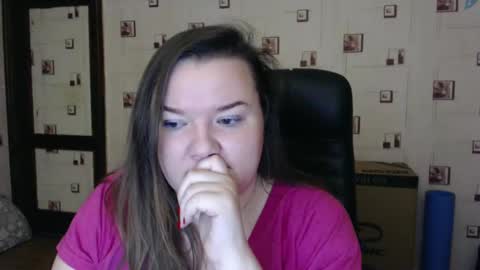 renataoia online show from 12/07/24, 05:09