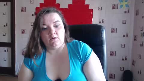 renataoia online show from 02/28/25, 11:03