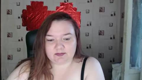 renataoia online show from 09/16/25, 03:35