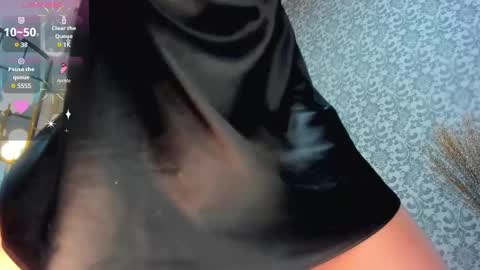 Renata Reyes online show from 02/14/25, 03:43