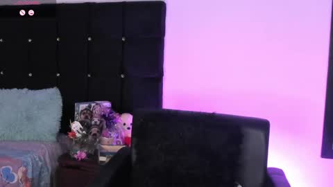 renatawilsom online show from 05/16/26, 11:25