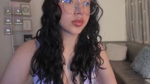 Snapshot of renaxi_smith chatting on 02/08/25, 07:16 renaxi_smith online show from 02/08/25, 07:16