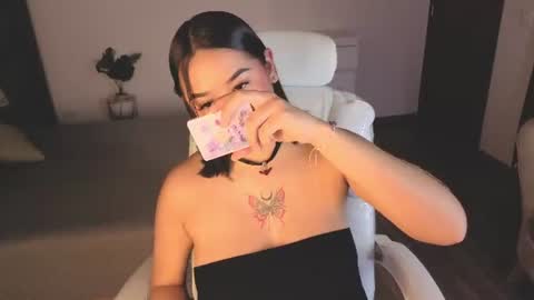 renaxi_smith online show from 07/14/26, 08:14