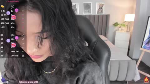 Snapshot of renee_shelby_ chatting on 12/09/24, 08:44 Renee Shelby online show from 12/09/24, 08:44