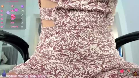 Snapshot of renee_shelby_ chatting on 12/24/24, 07:00 Renee Shelby online show from 12/24/24, 07:00