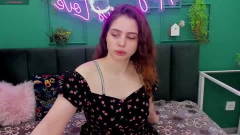 reneeblair online show from 04/14/26, 01:44