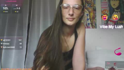 Reneeluvs online show from 09/13/25, 06:02