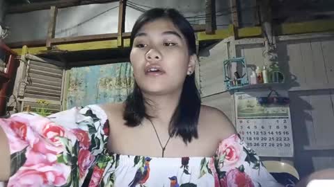 Snapshot of renerowntree chatting on 05/16/26, 01:10 Evelyn online show from 05/16/26, 01:10