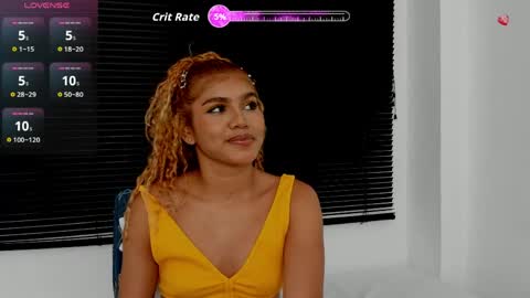 Snapshot of rennatta_sx chatting on 05/14/26, 04:19 Renata online show from 05/14/26, 04:19